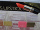 Tablero de la mesa colorido de encargo cosmético de acrílico del soporte de exhibición del protector labial del soporte de exhibición proveedor